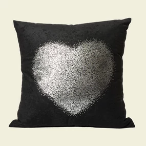 fekete-ezust-szives-diszparnahuzat-valentin-napra