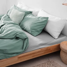 halvany-szurke-szine-flanel-gumis-lepedo-140x200-cm-es-matracra halvany-szurke-szine-flanel-gumis-lepedo-140x200-cm-es-matracra